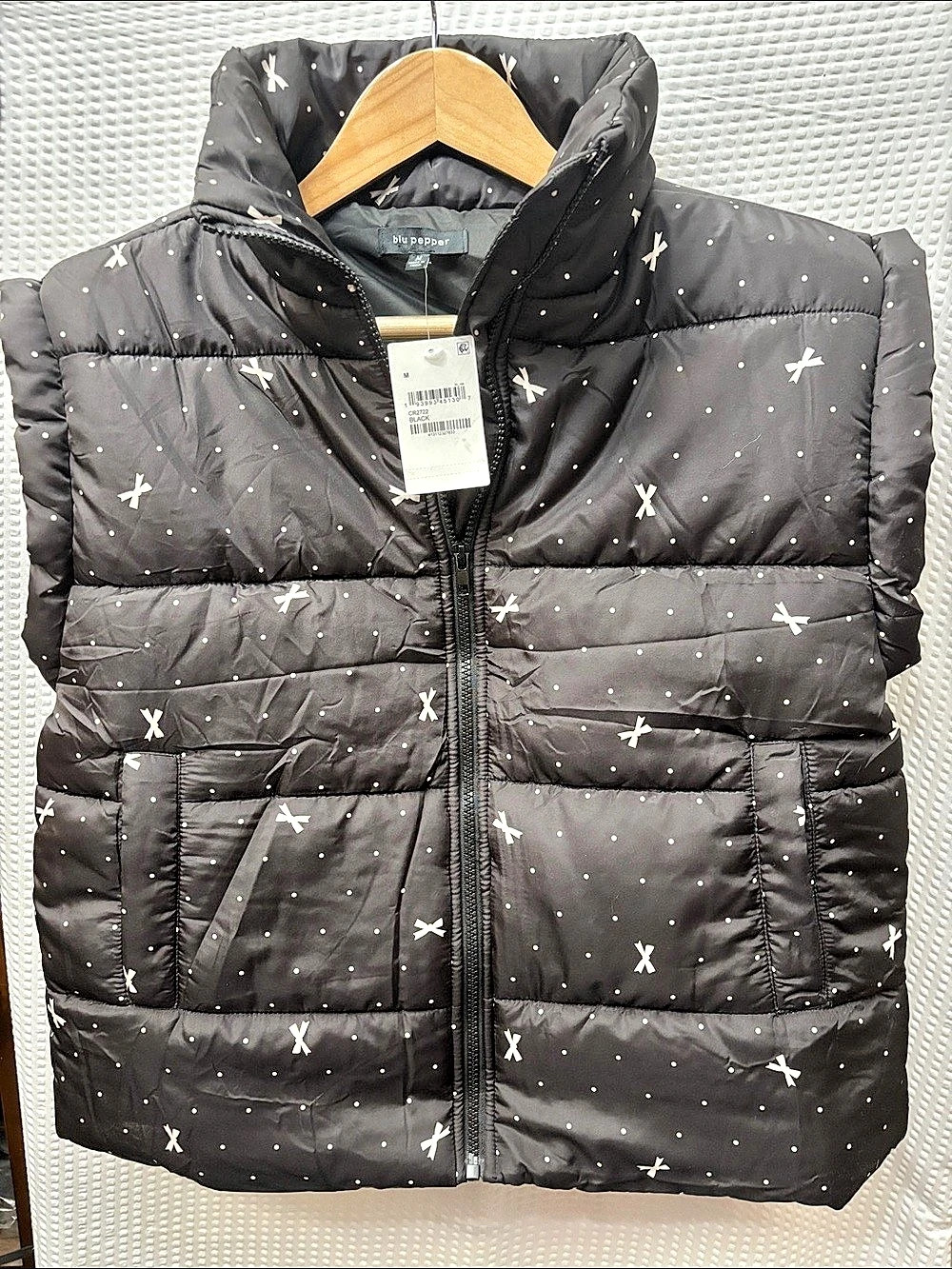 Blu Pepper Printed Puffer Vest in Black & White Size Medium NWT